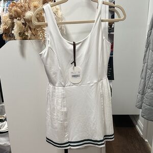 White Sleeveless tennis Dress with Pleated Skirt